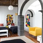 Azorean Urban Guest house
