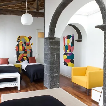 Azorean Urban Guest house