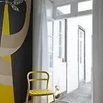 Azorean Urban Konukevi 3*