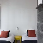Azorean Urban בית הארחה 3*