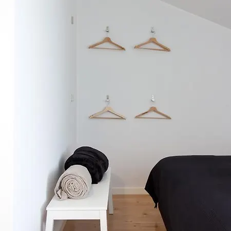Azorean Urban Πανσιόν Πόντα Ντελγκάντα