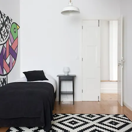 Azorean Urban Penzion 3*