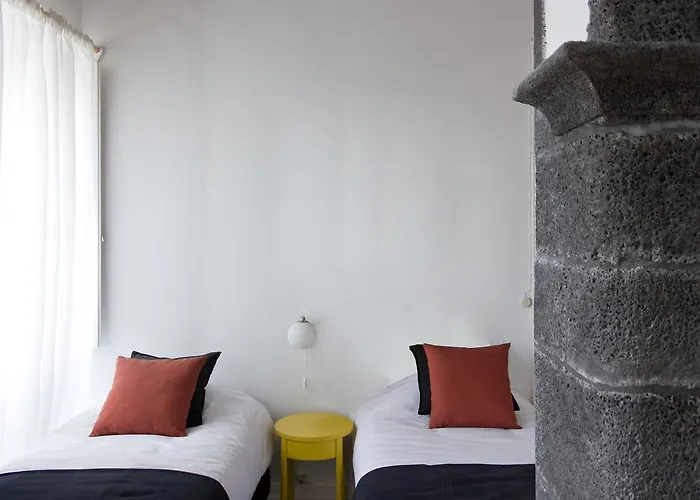 Azorean Urban Guest house 3*