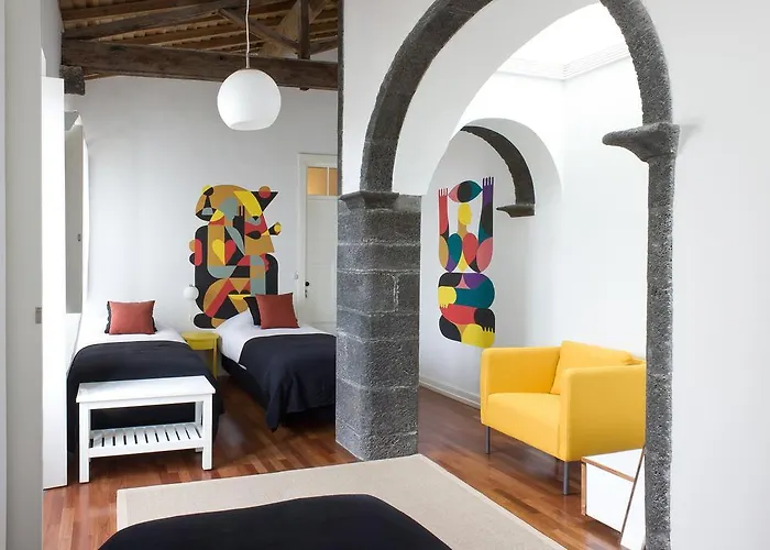 Azorean Urban Guest house
